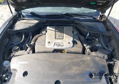 2015 Infiniti Q70L 3.7 z USA, uszkodzony, nr VIN JN1BY1PP8FM602112